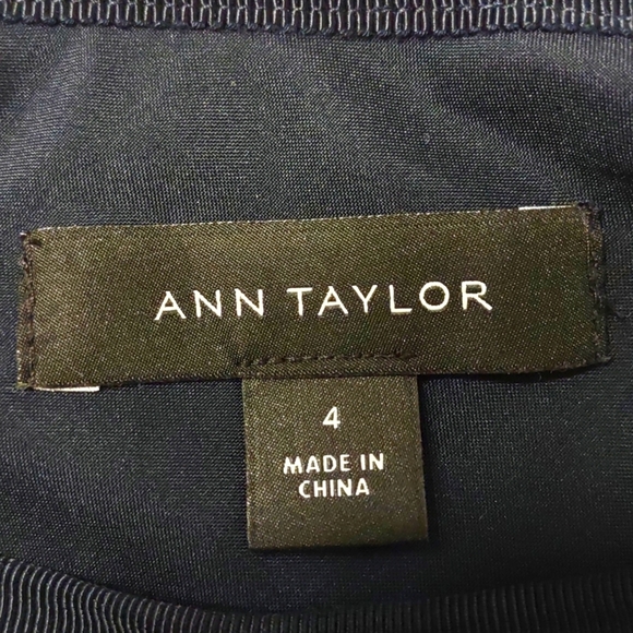 Ann Taylor Modest Pink Tropical Floral Midi Skirt Size S - Picture 6 of 8